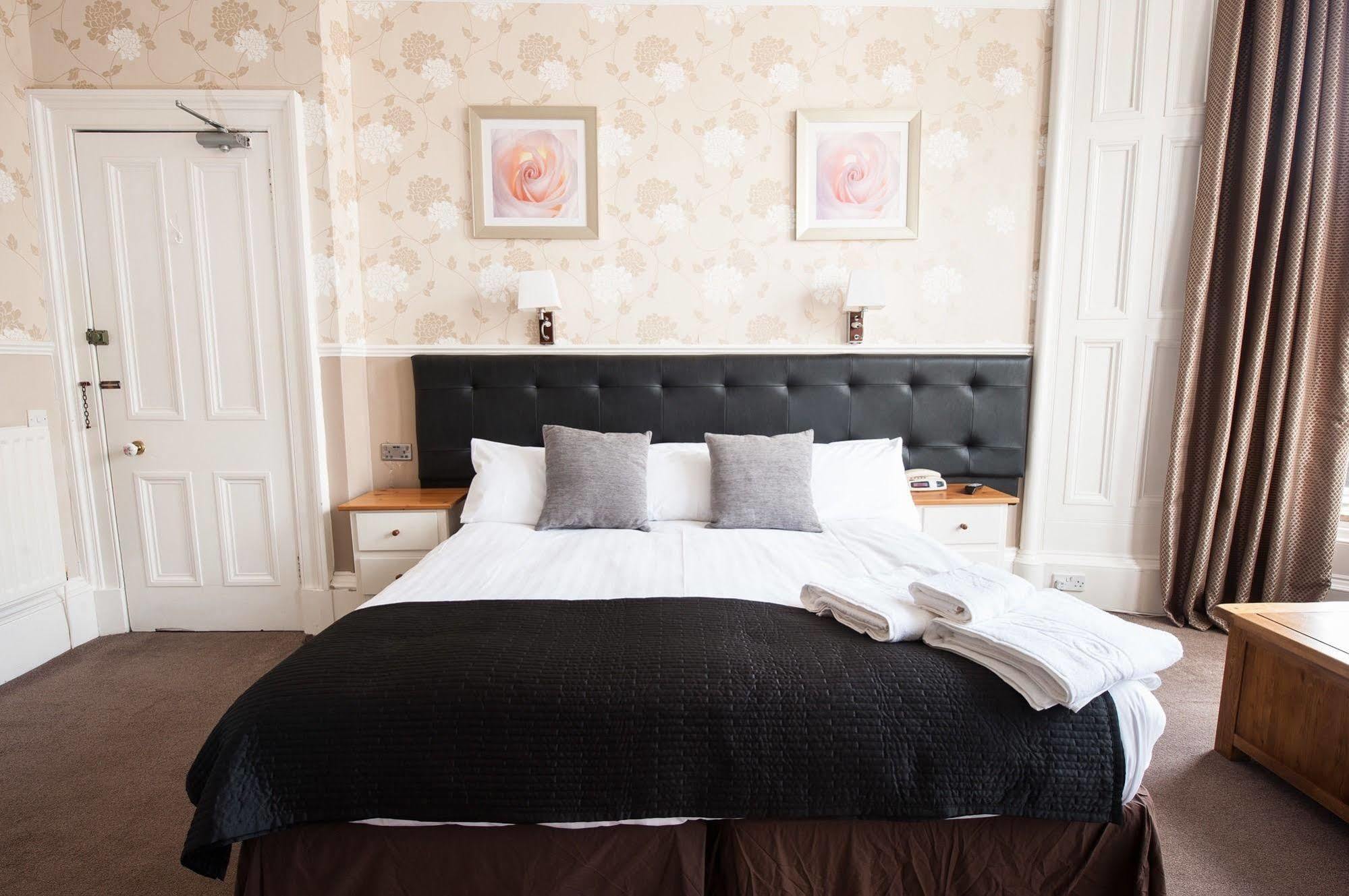The St Valery Hotel Единбург Екстериор снимка