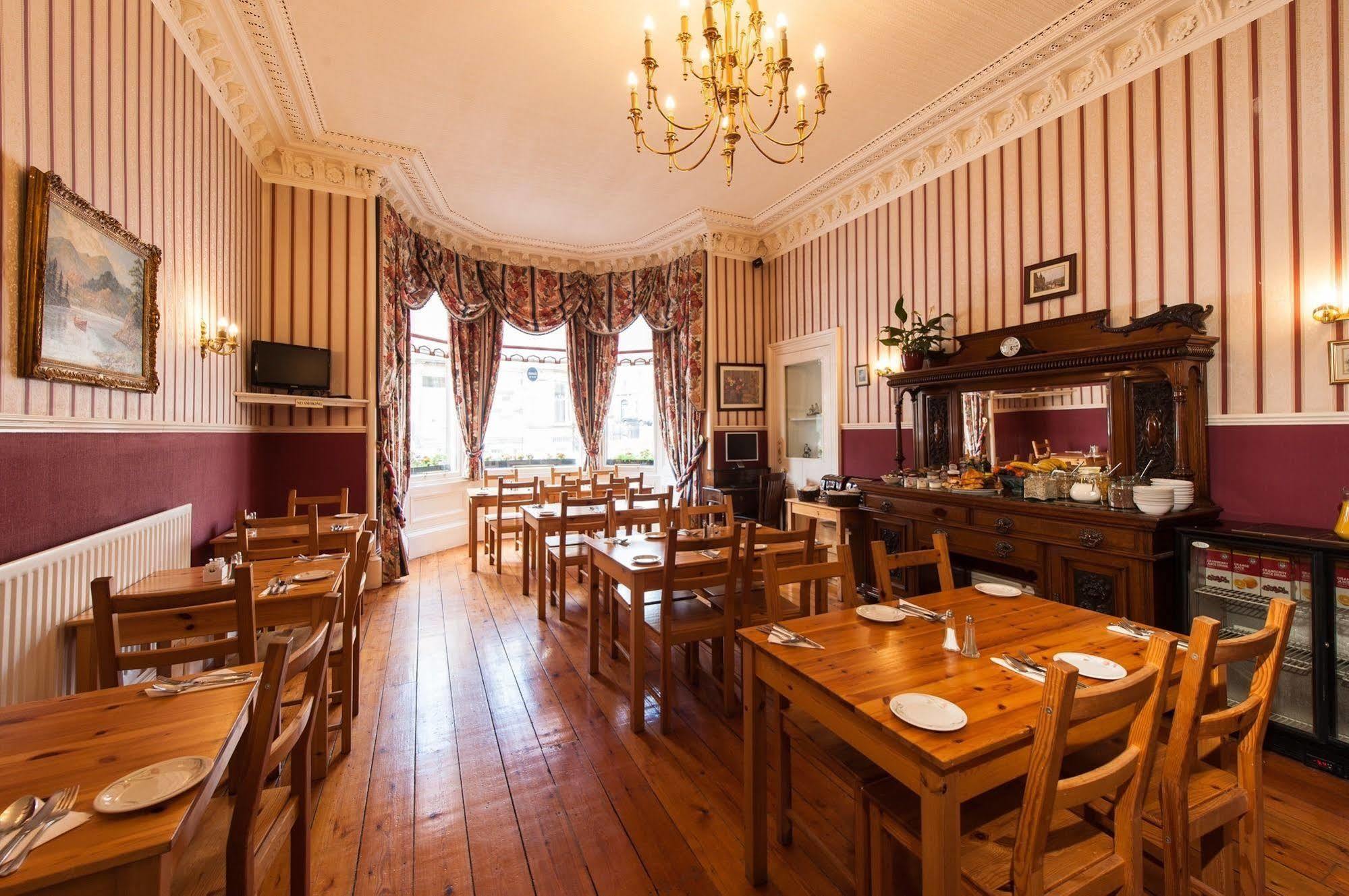 The St Valery Hotel Единбург Екстериор снимка